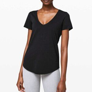 Women Lululemon Love Tee V Black Relaxed Fit Hip Length Casual Athleisure
